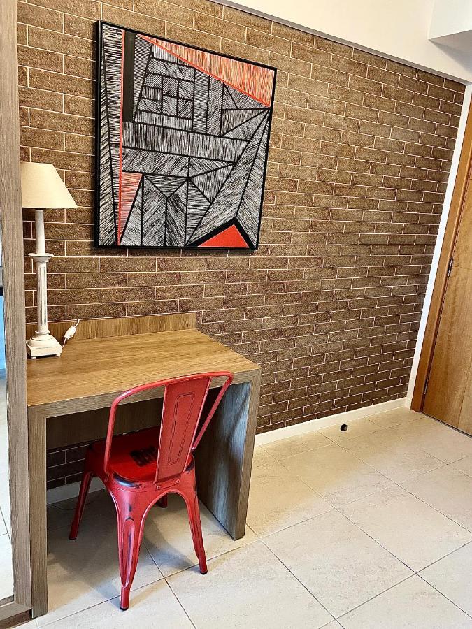 Ed Saint Moritz, Flat Com Garagem 02, Shn No Coracao De Apartment